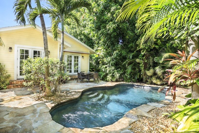 Beautiful Villa with Lagoon Style Pool in West Palm Beach , West Palm Beach Villa 1183