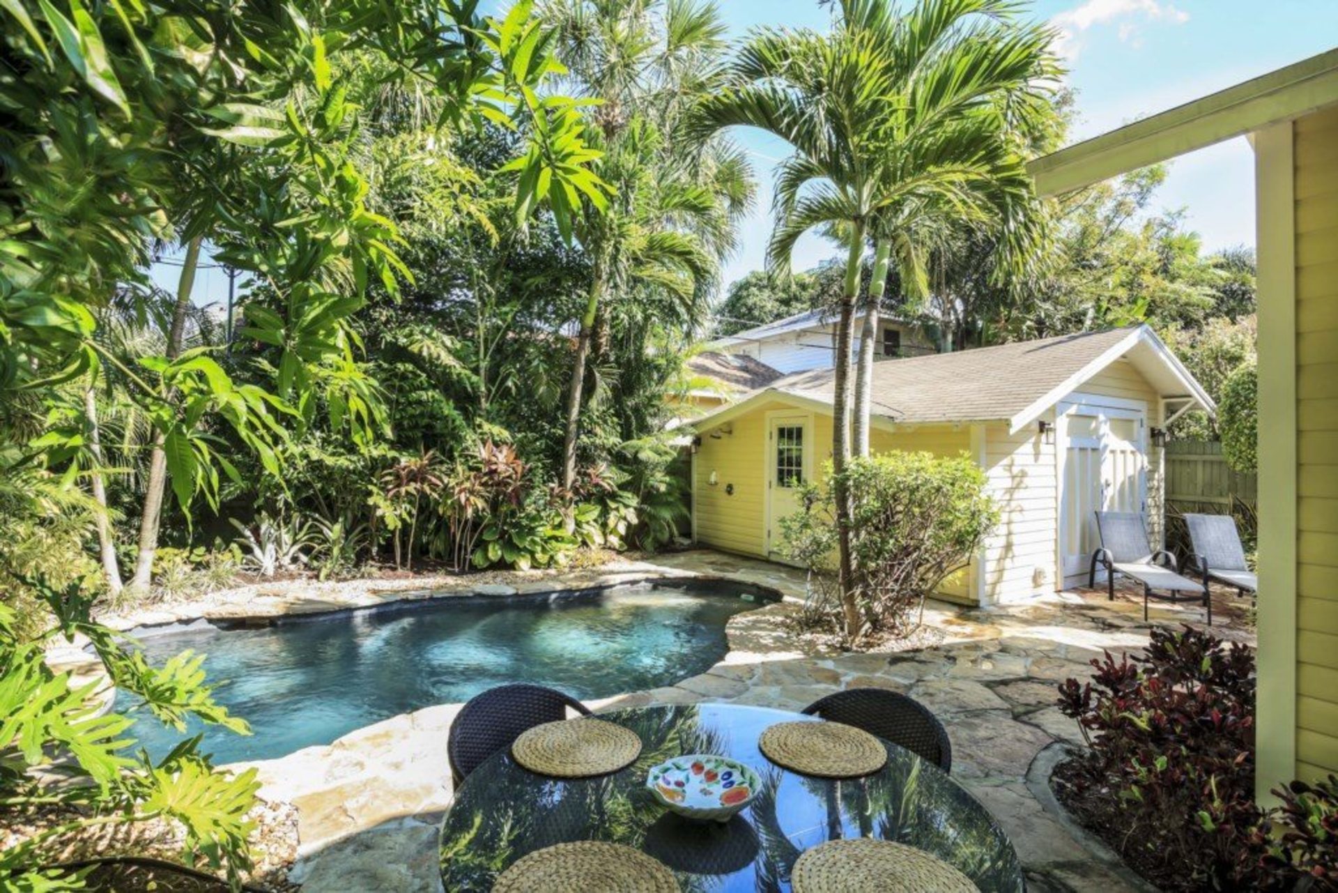 Beautiful Villa with Lagoon Style Pool in West Palm Beach , West Palm Beach Villa 1183