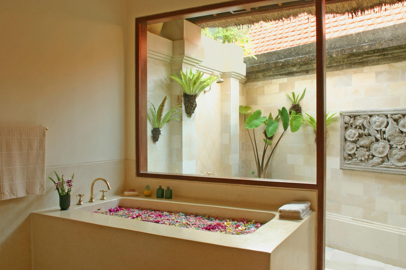 Bali Villa 1005: A Beautiful Sanctuary by the Sea