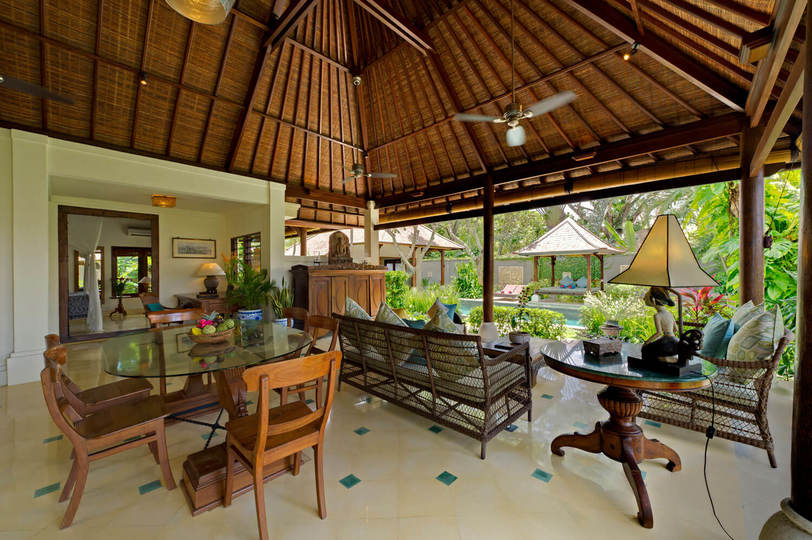 Exquisite 5-Star Luxury Retreat – Discover Bali Villa 1015