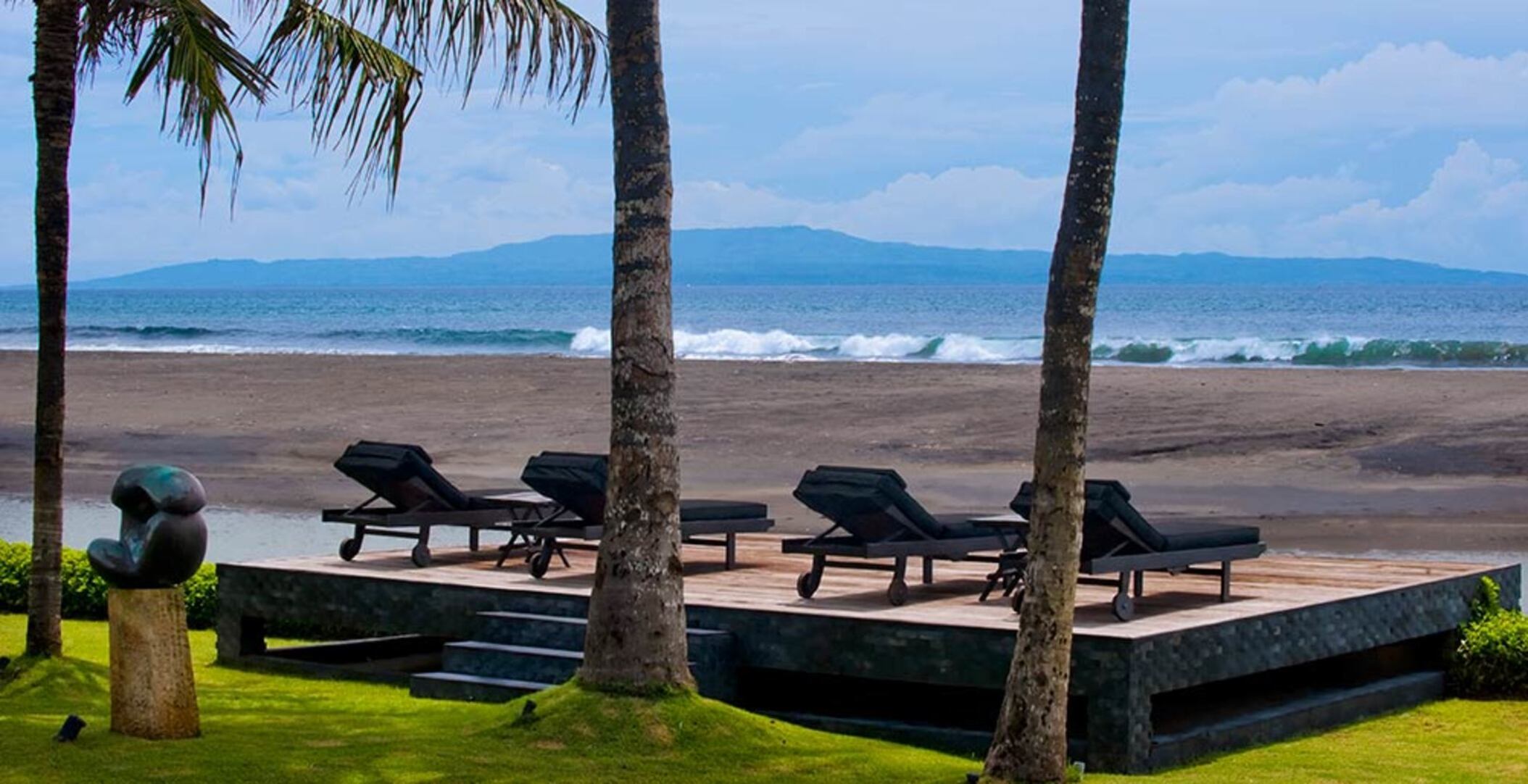 Seaside Serenity with Private Pool – Bali Villa 1016