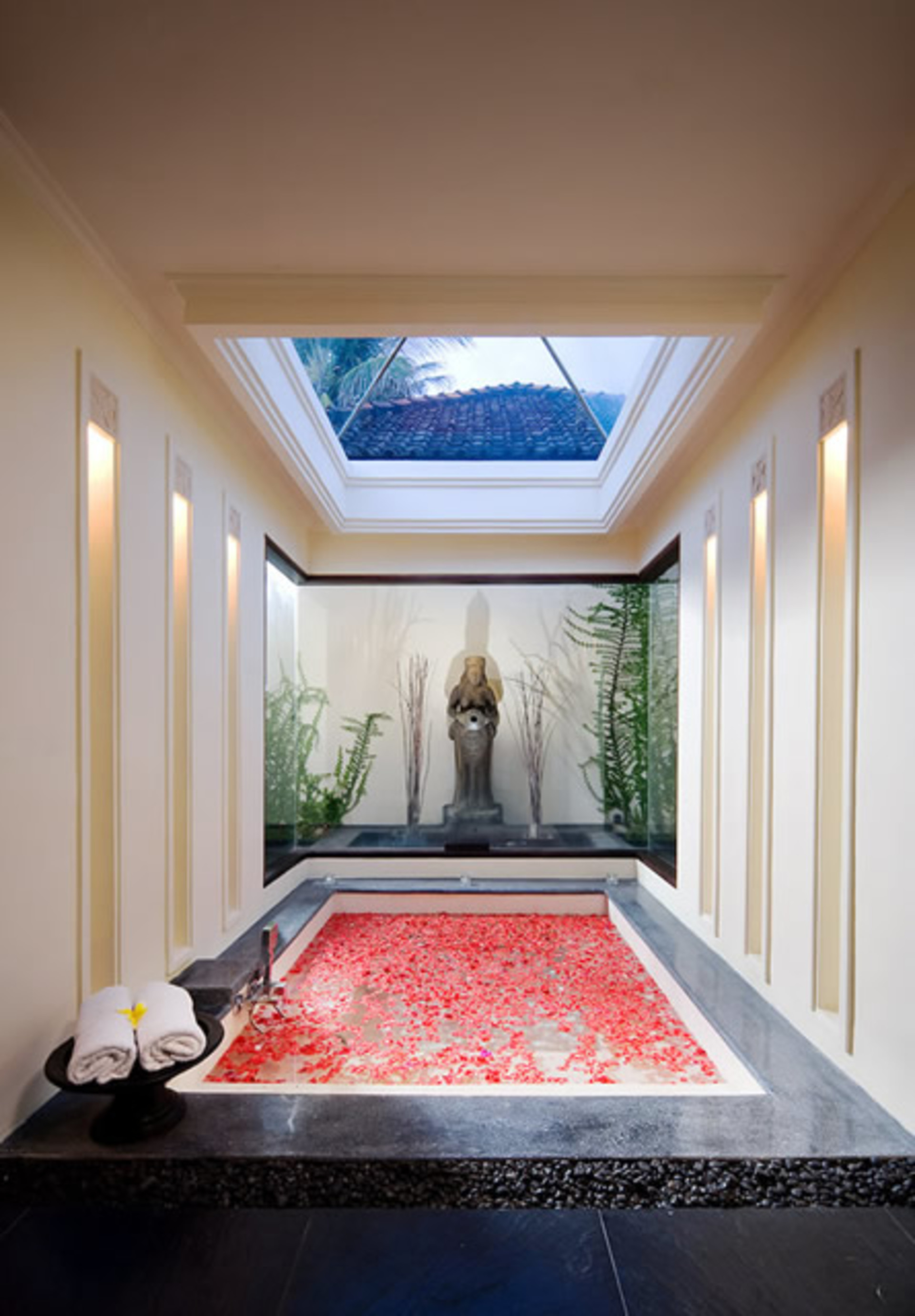 Seaside Serenity with Private Pool – Bali Villa 1016