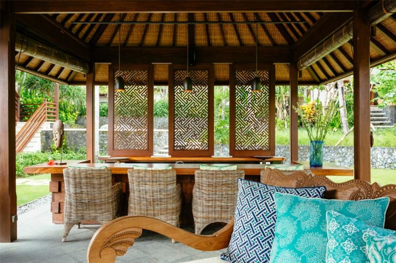 Secluded 5-Star Luxury by the Ocean – Bali Villa 1018