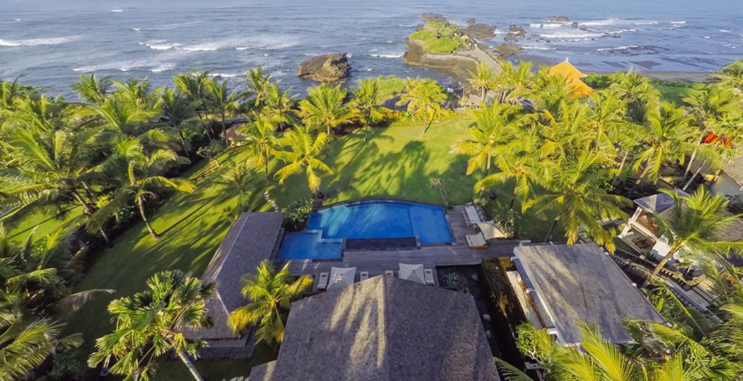 Secluded 5-Star Luxury by the Ocean – Bali Villa 1018
