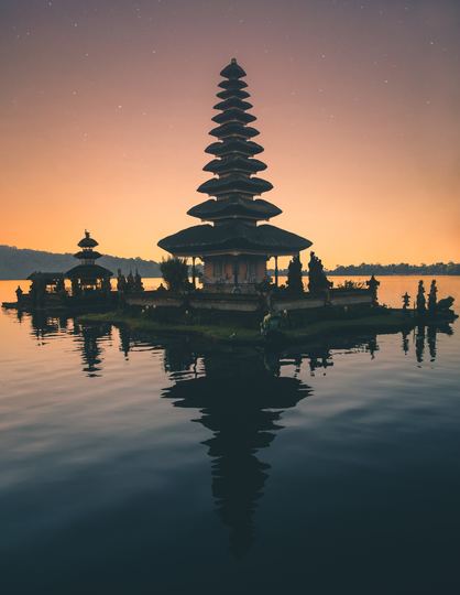 Oceanfront Luxury Escape – Bali Villa 1021
