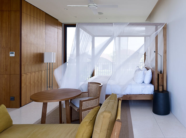 Oceanfront Luxury Escape – Bali Villa 1021