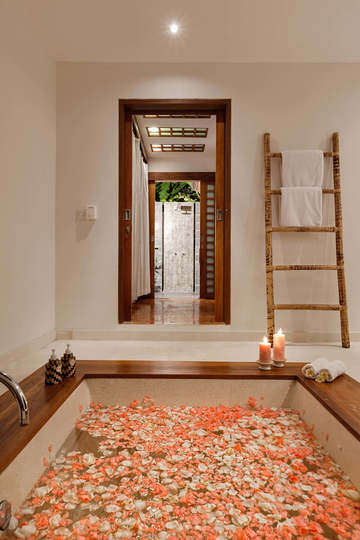 Bali Villa 1022: Your Private Oasis with Pool & Serenity