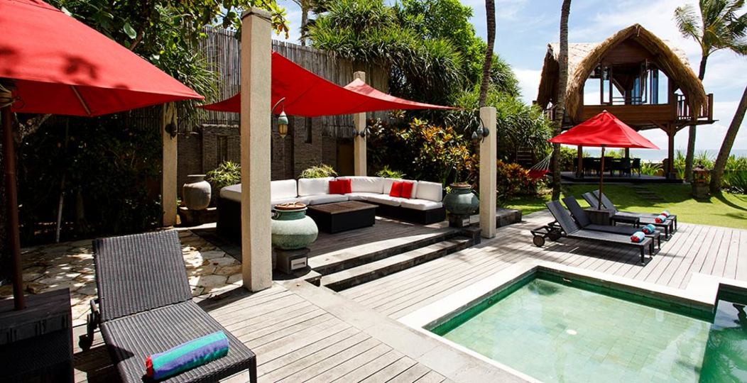 Bali Villa 1023: Ocean Bliss & Poolside Serenity