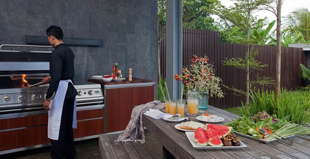 Sanctuary of Green and Glamour – Bali Villa 1024