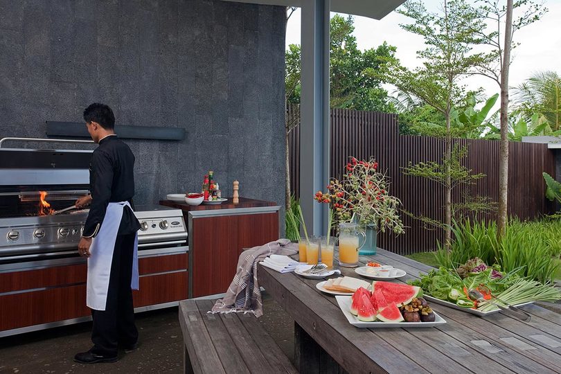 Sanctuary of Green and Glamour – Bali Villa 1024