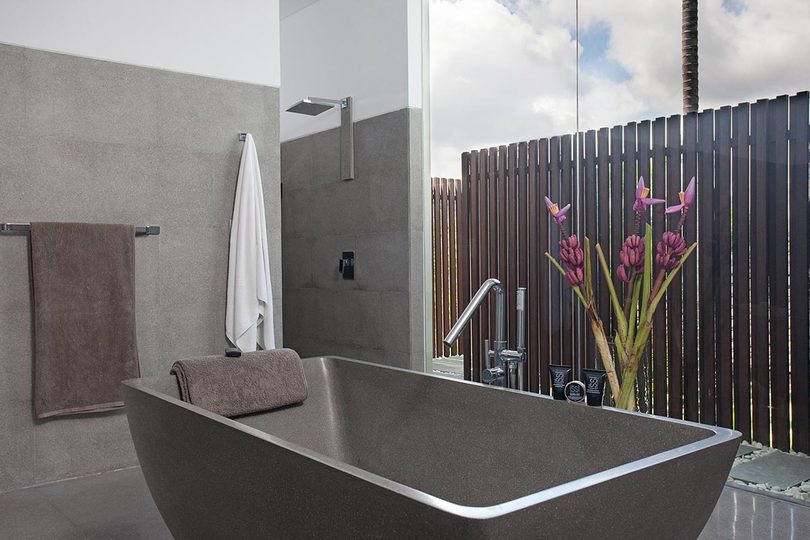 Sanctuary of Green and Glamour – Bali Villa 1024