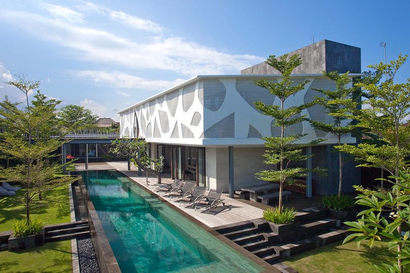Sanctuary of Green and Glamour – Bali Villa 1024