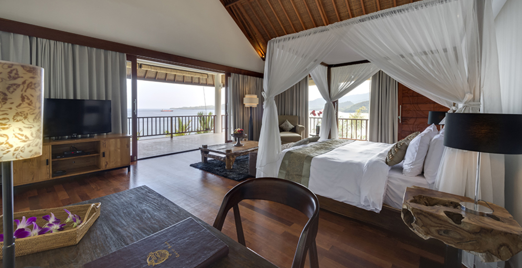 Scenic Hilltop Escape with Private Pool – Bali Villa 1030