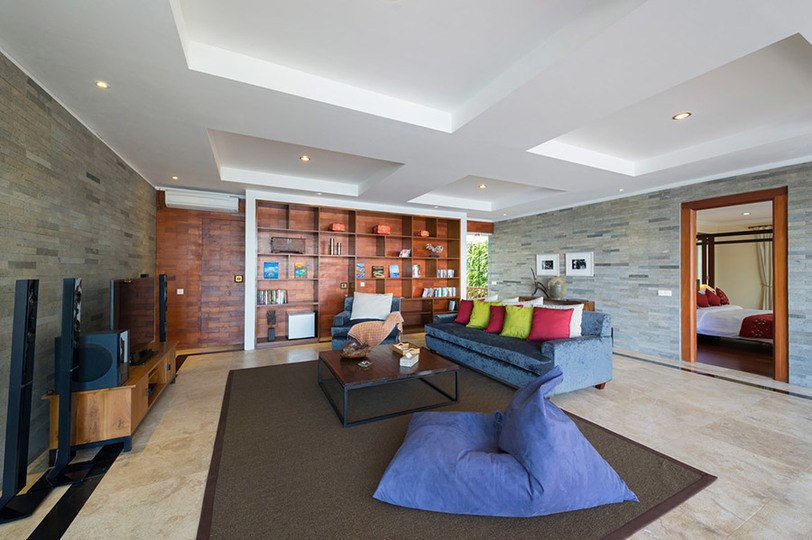 Scenic Hilltop Escape with Private Pool – Bali Villa 1030