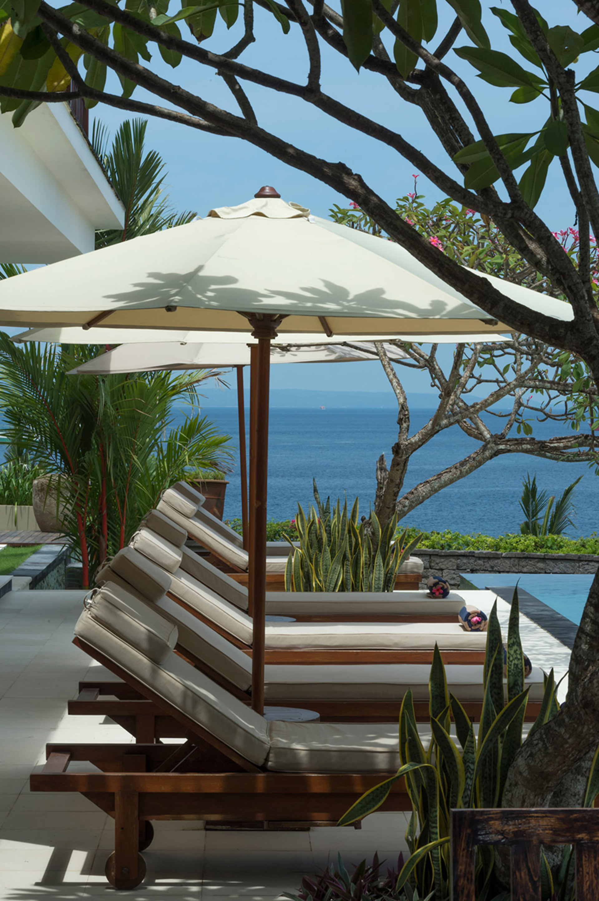 Scenic Hilltop Escape with Private Pool – Bali Villa 1030