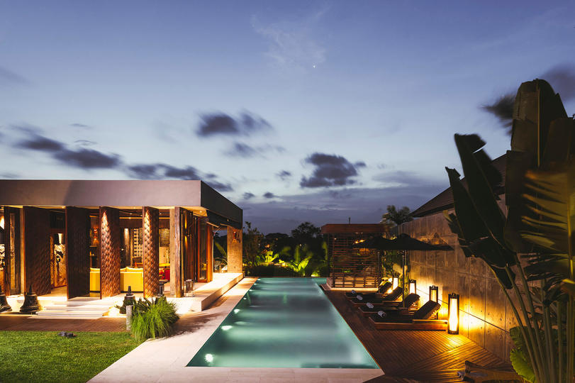 Modern Oasis by the Sea – Bali Villa 1032