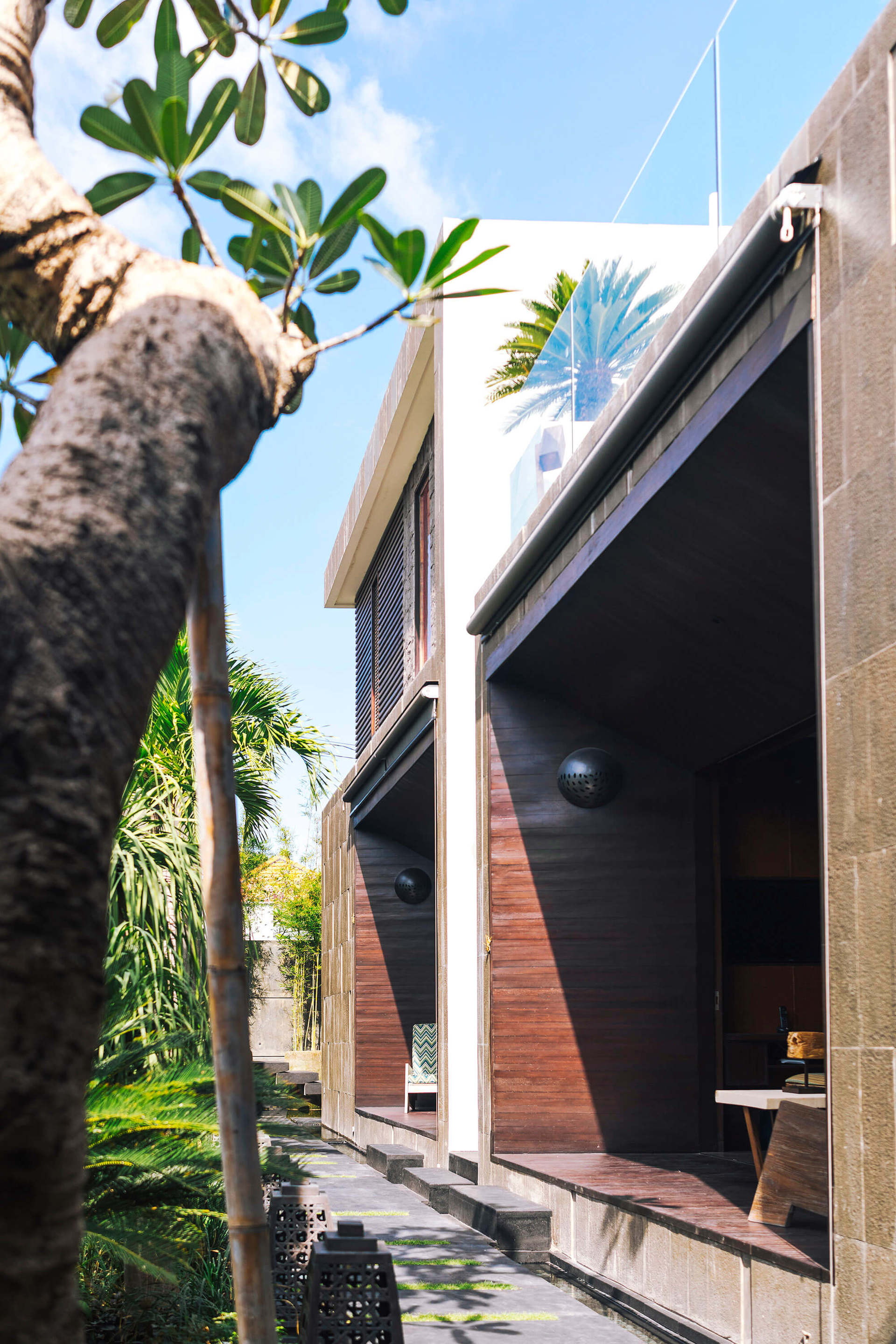Modern Oasis by the Sea – Bali Villa 1032