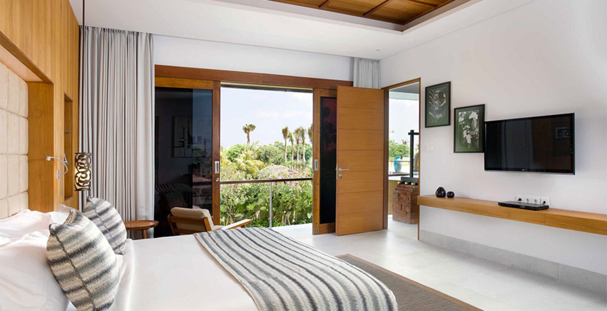 Where Luxury Meets the Beach – Bali Villa 1036