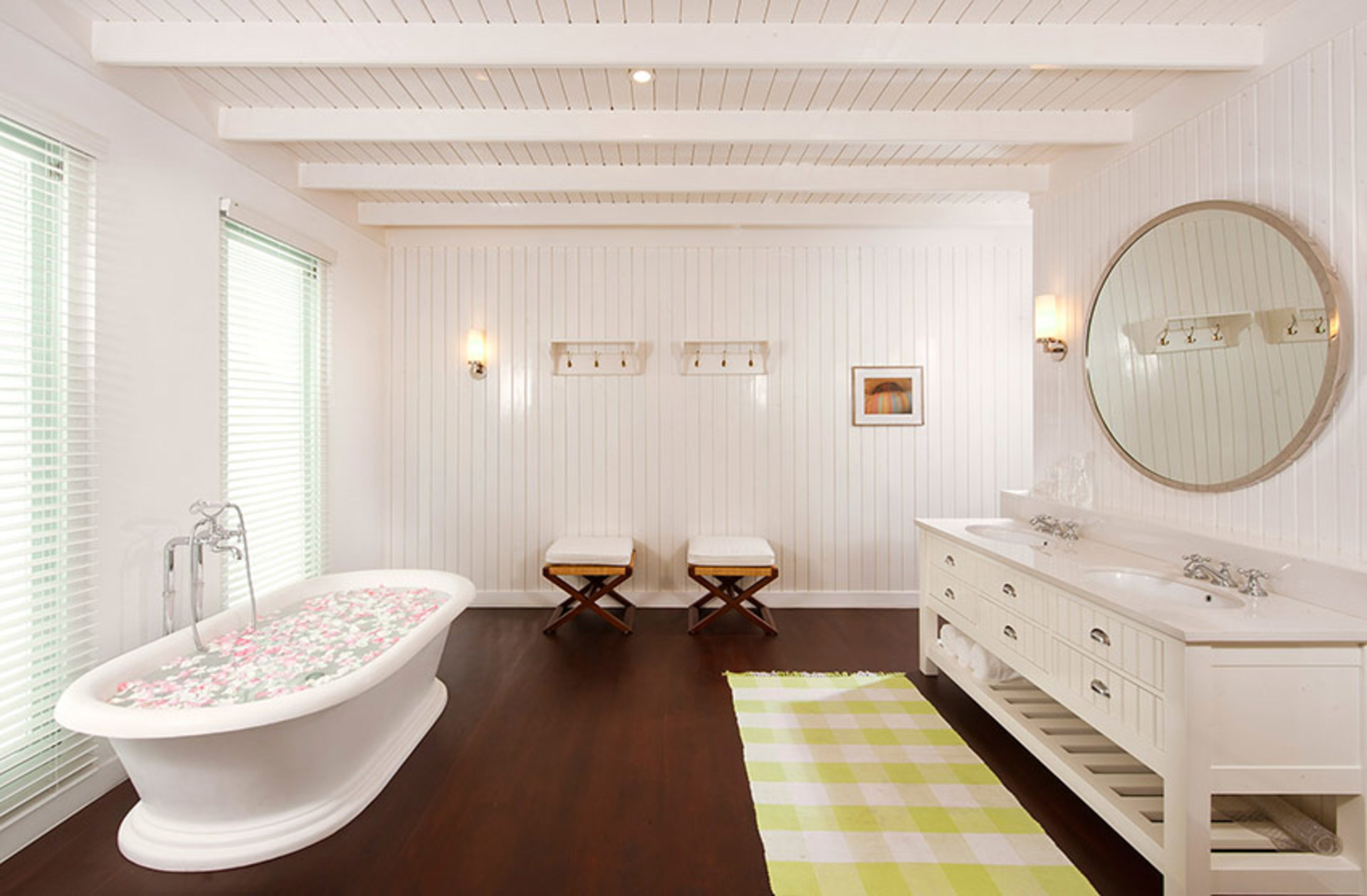 Rent a Luxury Villa in Bali Close to the Beach, Bali Villa 1037
