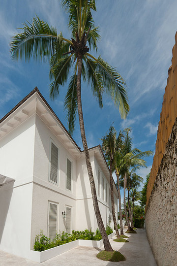 Rent a Luxury Villa in Bali Close to the Beach, Bali Villa 1037