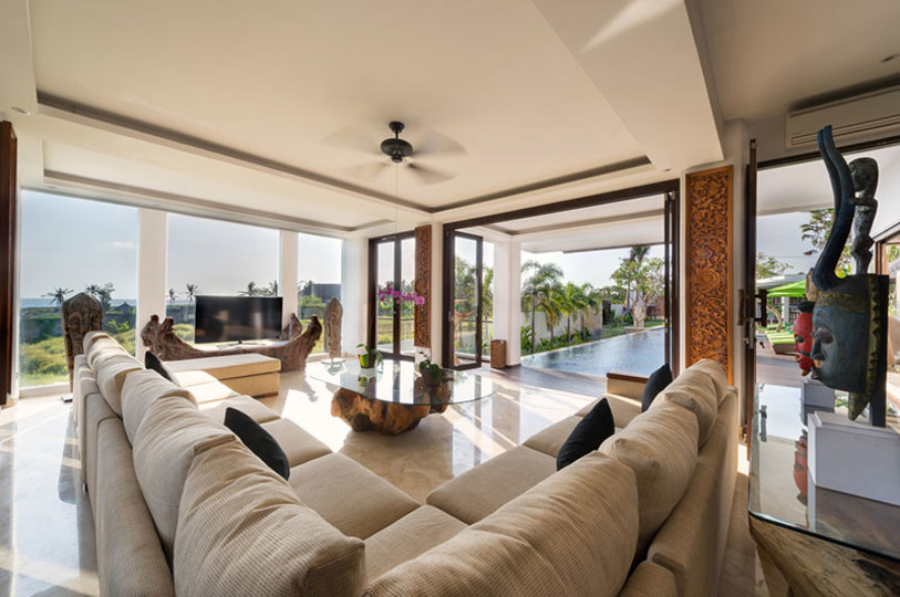 Luxury Ocean-View Retreat in Canggu – Bali Villa 1038