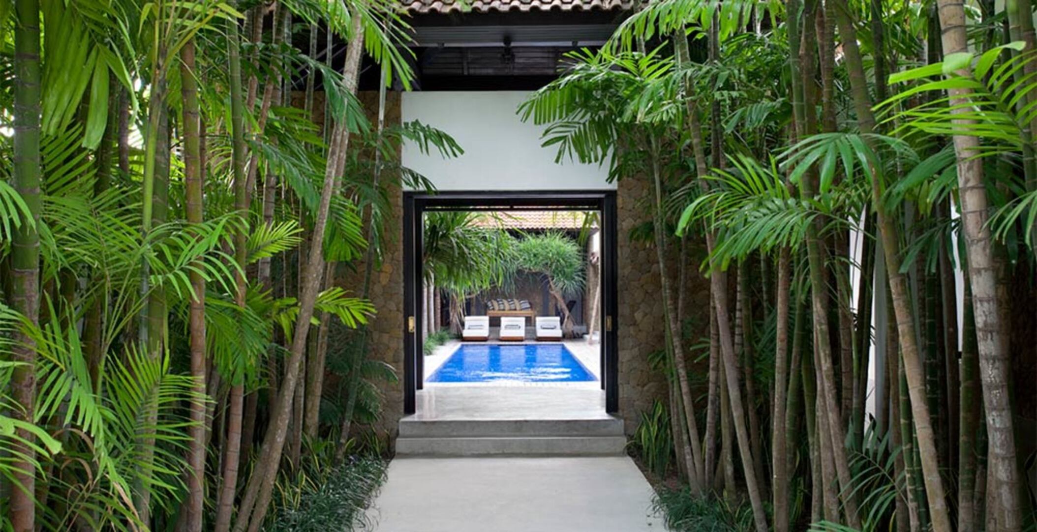 Luxury 5-Star Villa Steps from Echo Beach, Bali 1040