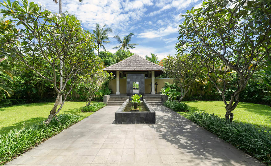 Elegance in Every Sunset – Bali Villa 1047