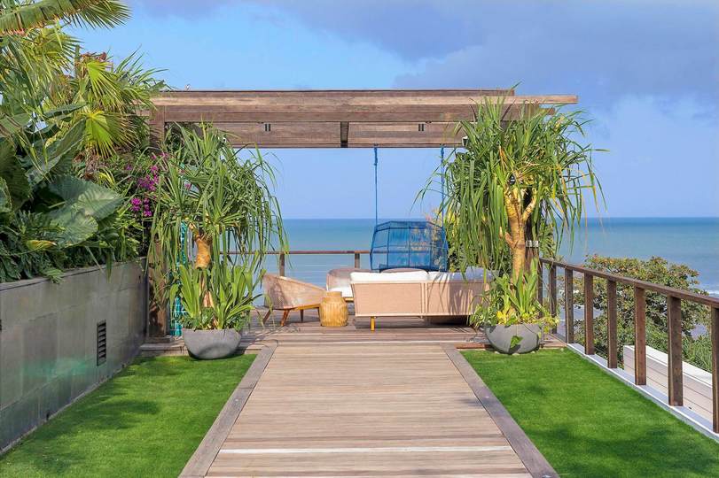 Glamorous Beachside Escape in Seminyak, Bali Villa 1055