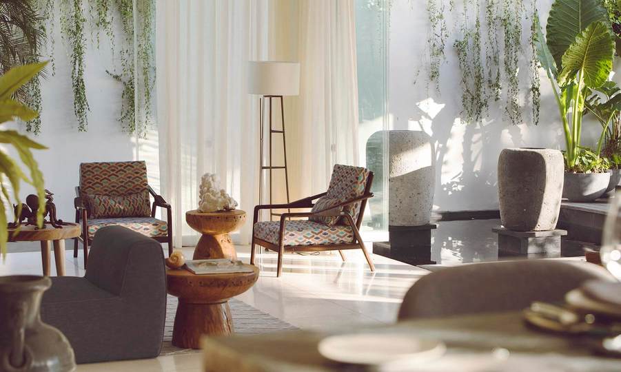 Glamorous Beachside Escape in Seminyak, Bali Villa 1055