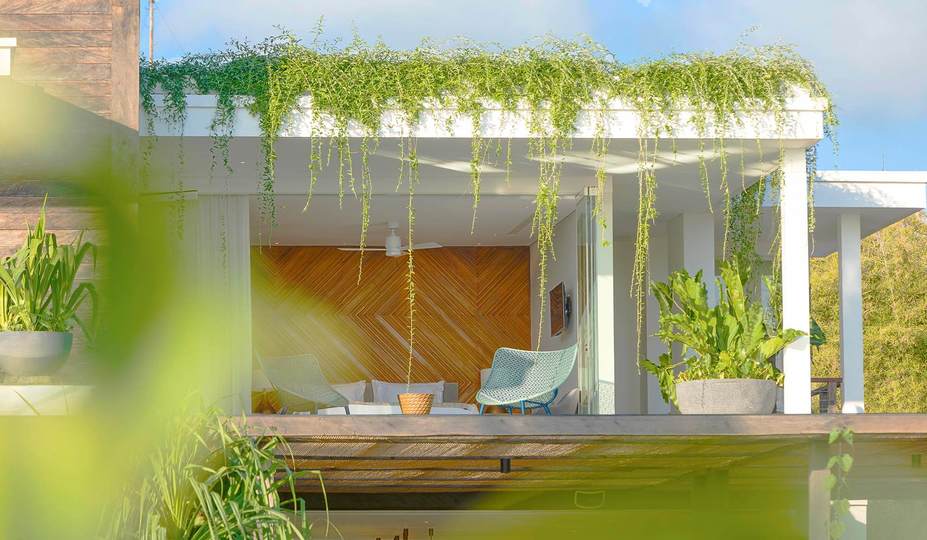 Glamorous Beachside Escape in Seminyak, Bali Villa 1055