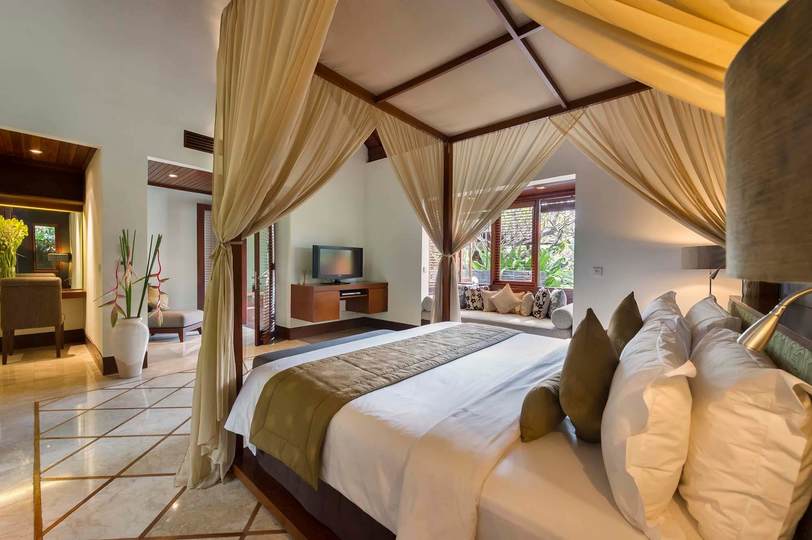 Luxury Tropical Villa with Private Pool, Bali Villa 1057