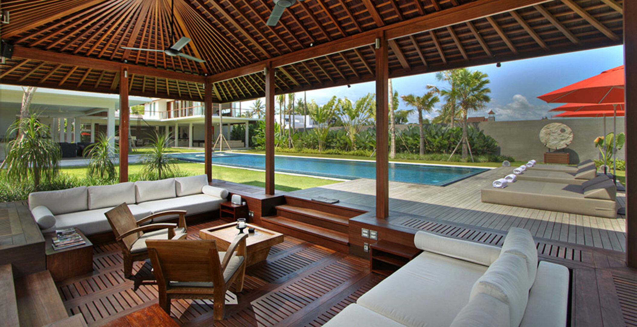 Exclusive Luxury Villa with Pool & Entertainment – Bali Villa 1059