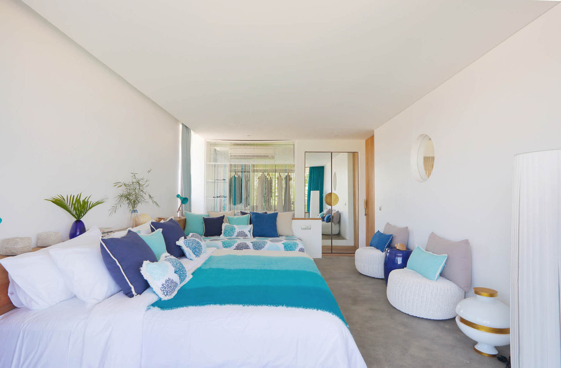 Steps from the Sea, Wrapped in Luxury – Bali Villa 1073