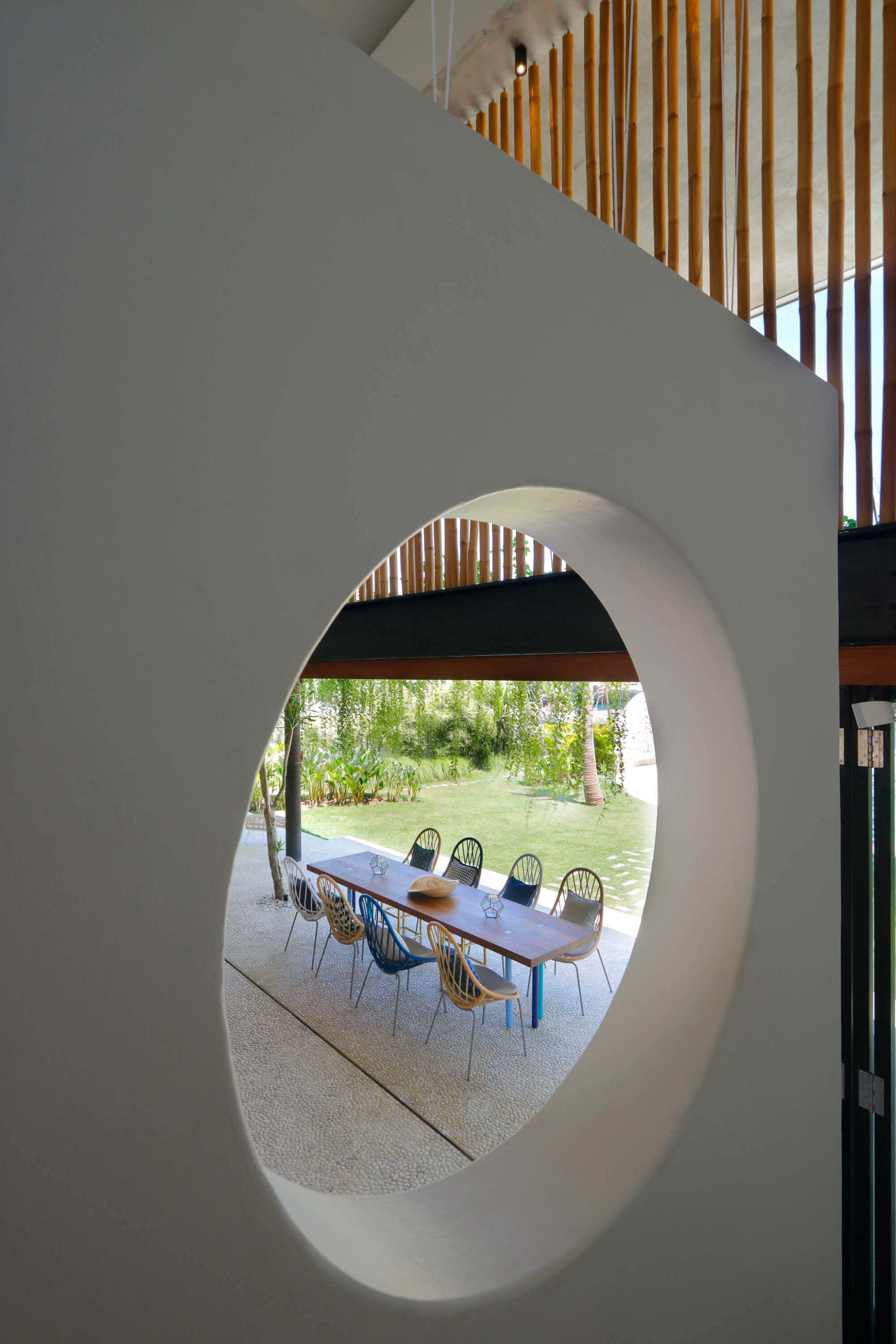 Steps from the Sea, Wrapped in Luxury – Bali Villa 1073
