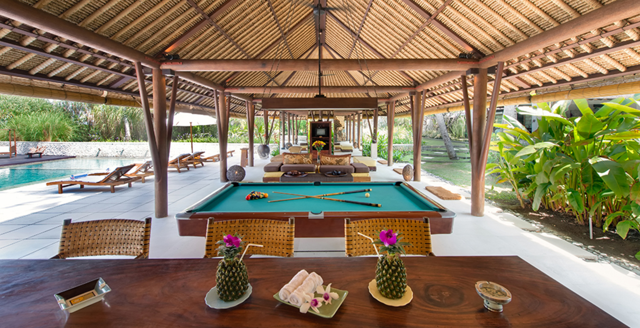 Luxury Rooted in Serenity – Bali Villa 1074
