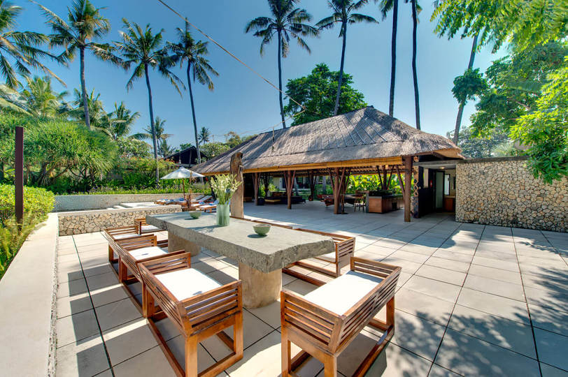 Luxury Rooted in Serenity – Bali Villa 1074