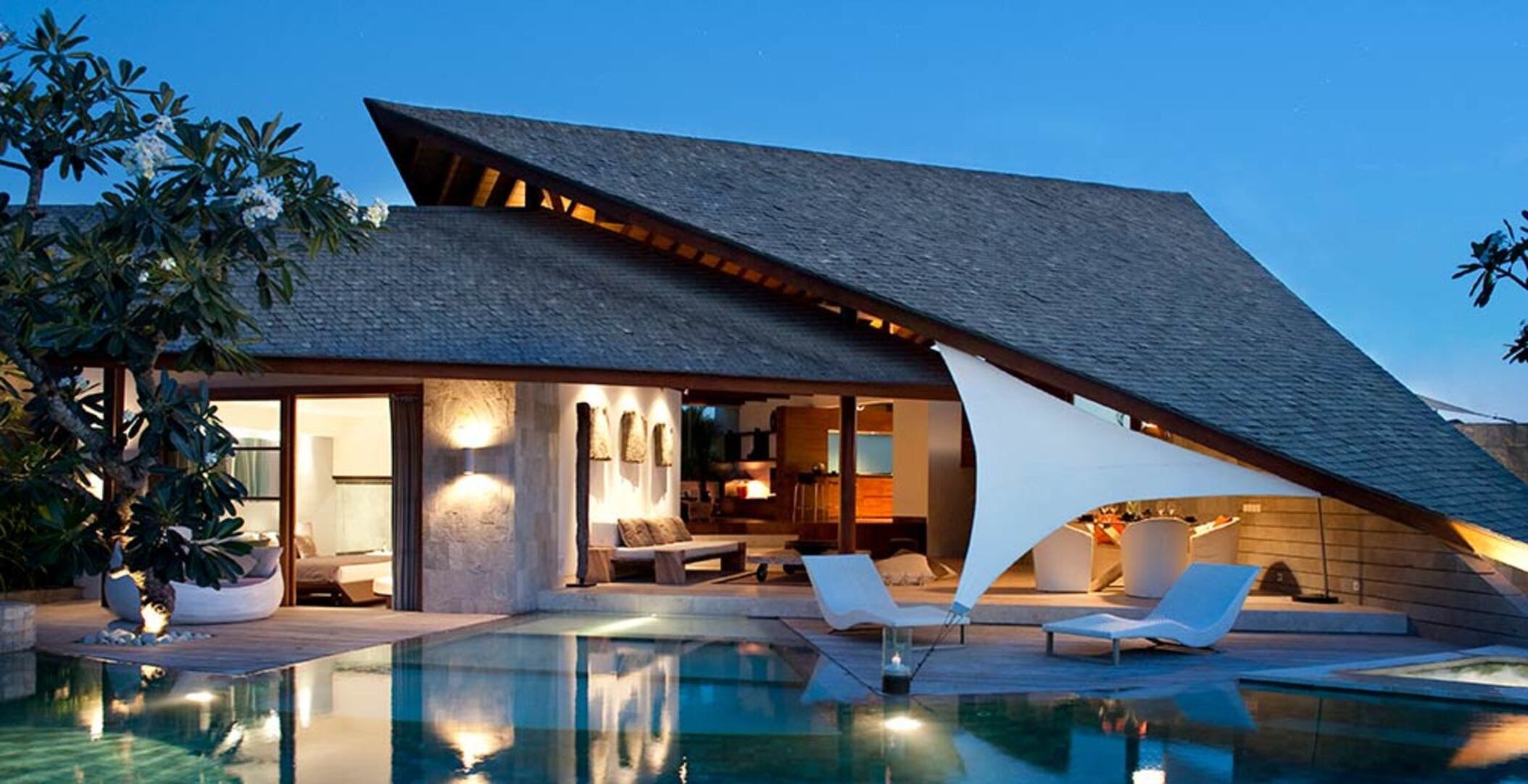 Dreamy Seminyak Hideaway by the Sea – Villa 1086