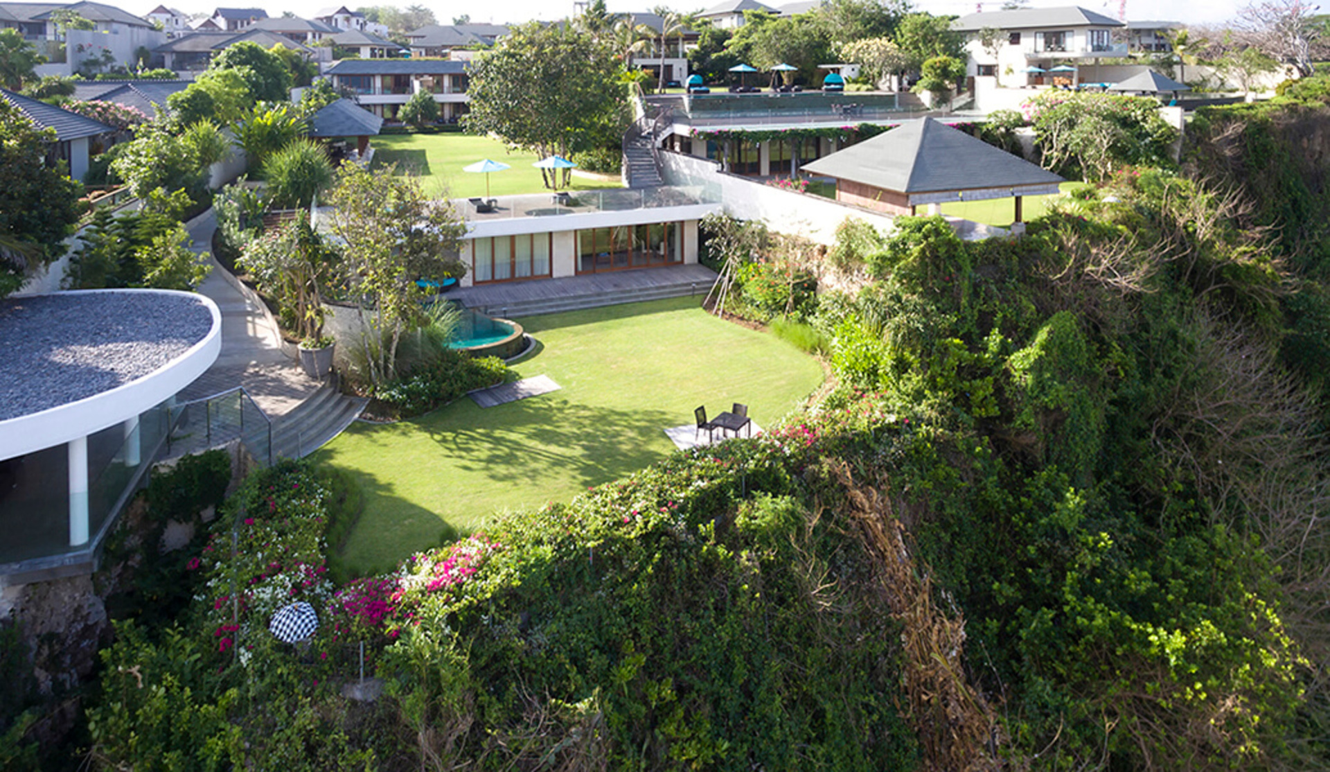 Serenity Above the Surfline – Bali Villa 1089
