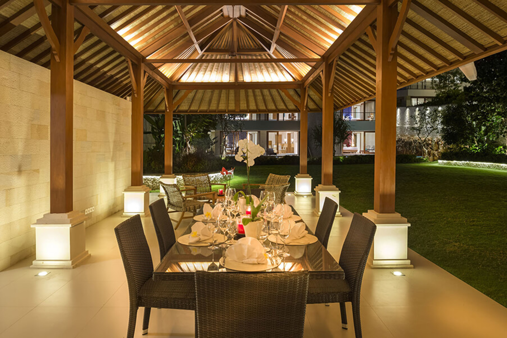 Serenity Above the Surfline – Bali Villa 1089