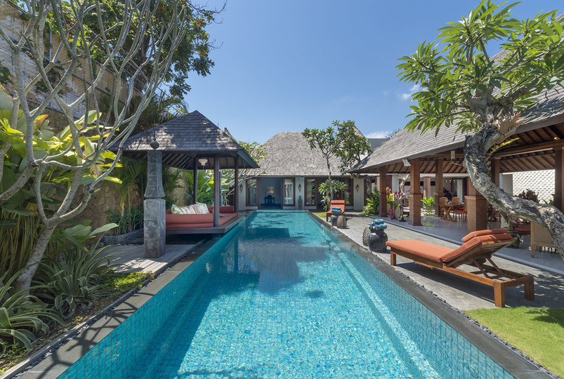 Tranquil Luxury Escape Near Seminyak – Bali Villa 1092