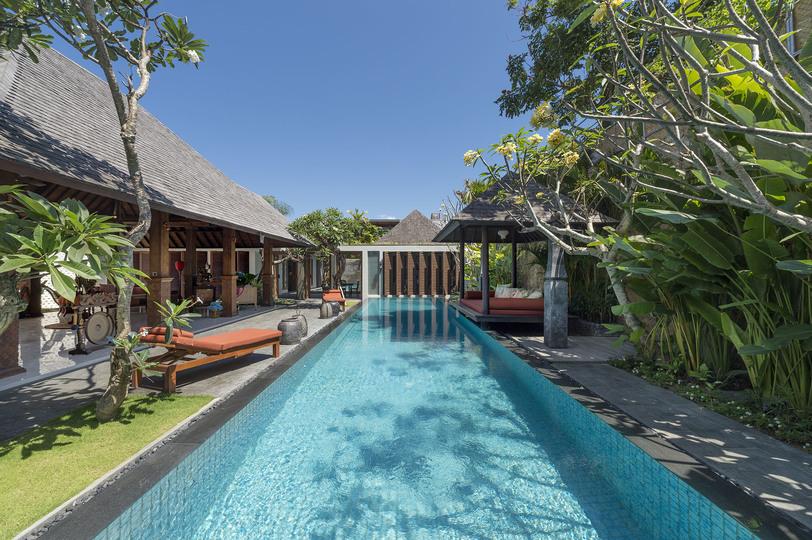 Tranquil Luxury Escape Near Seminyak – Bali Villa 1092