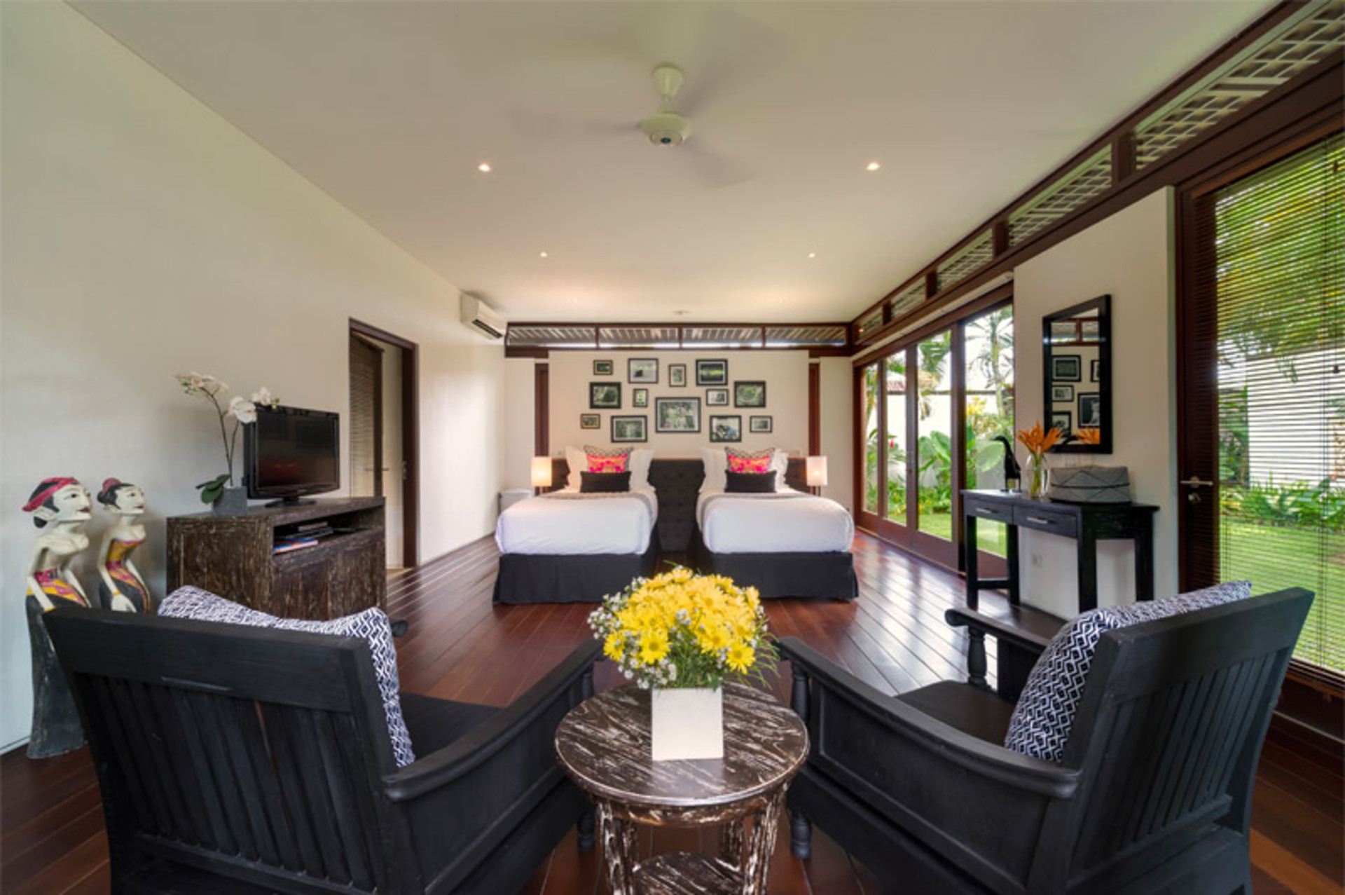 Serene Luxury Retreat with Poolside Bliss – Villa 1097