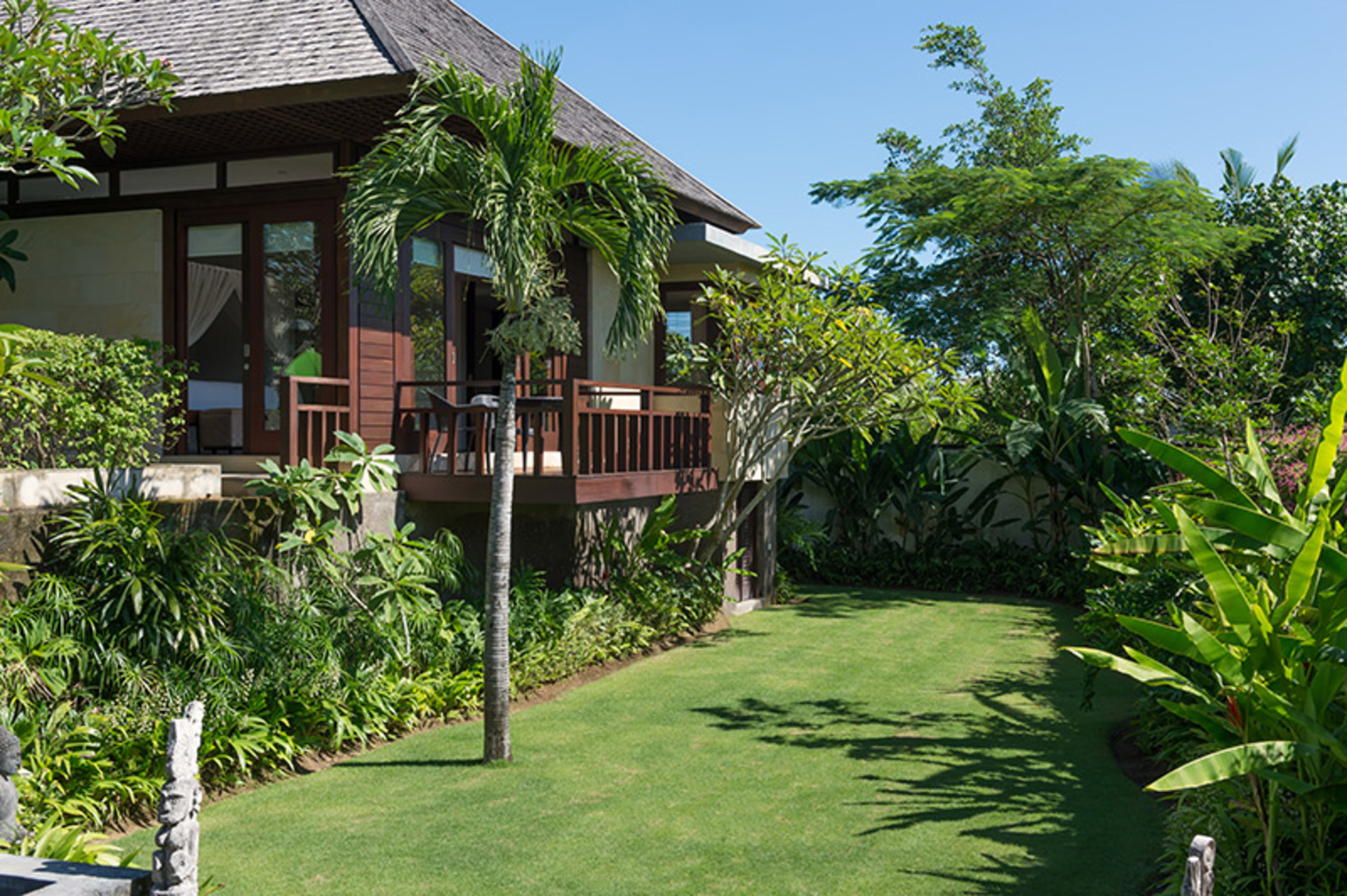 Serene Luxury Retreat with Poolside Bliss – Villa 1097