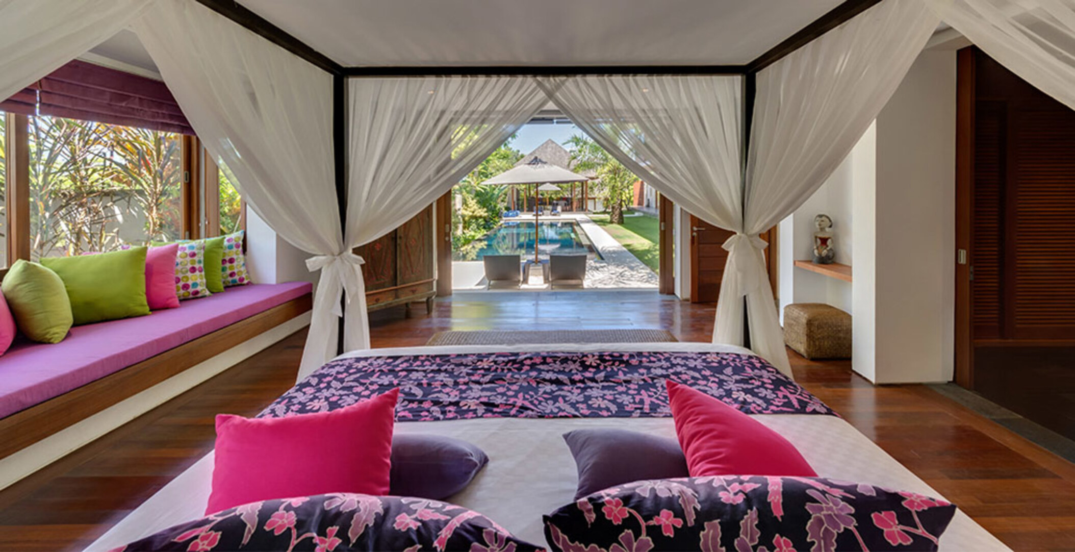 Spacious Luxury Retreat Near Beach – Bali Villa 1098
