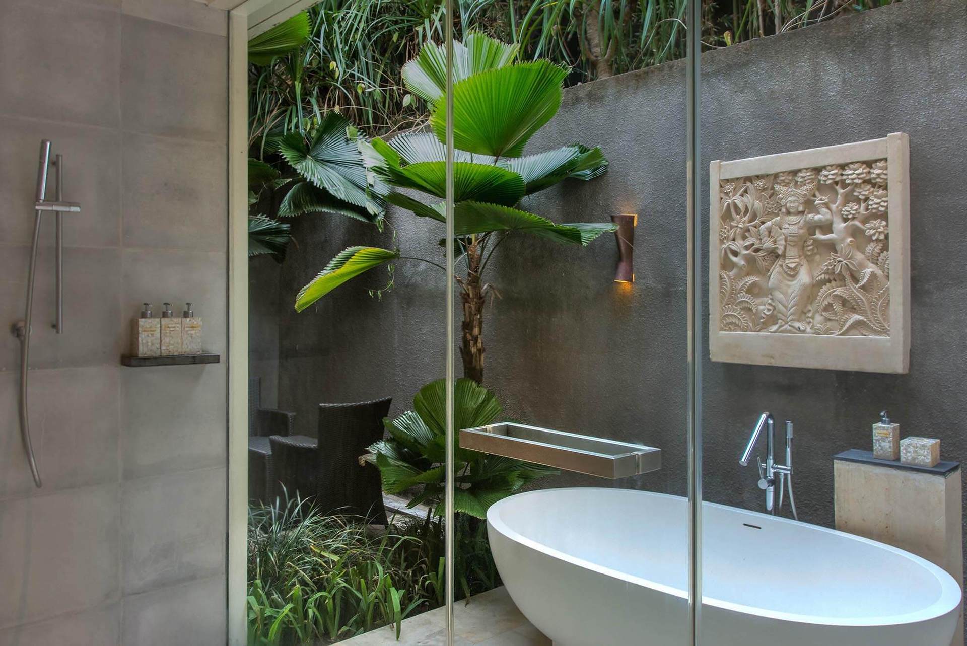Lush Gardens Sea Views - Bali Villa 1116