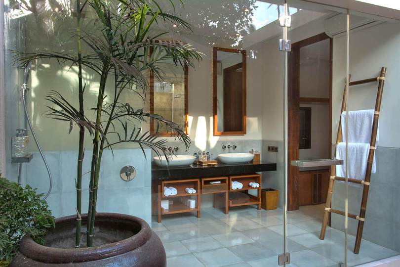 Lush Gardens Sea Views - Bali Villa 1116