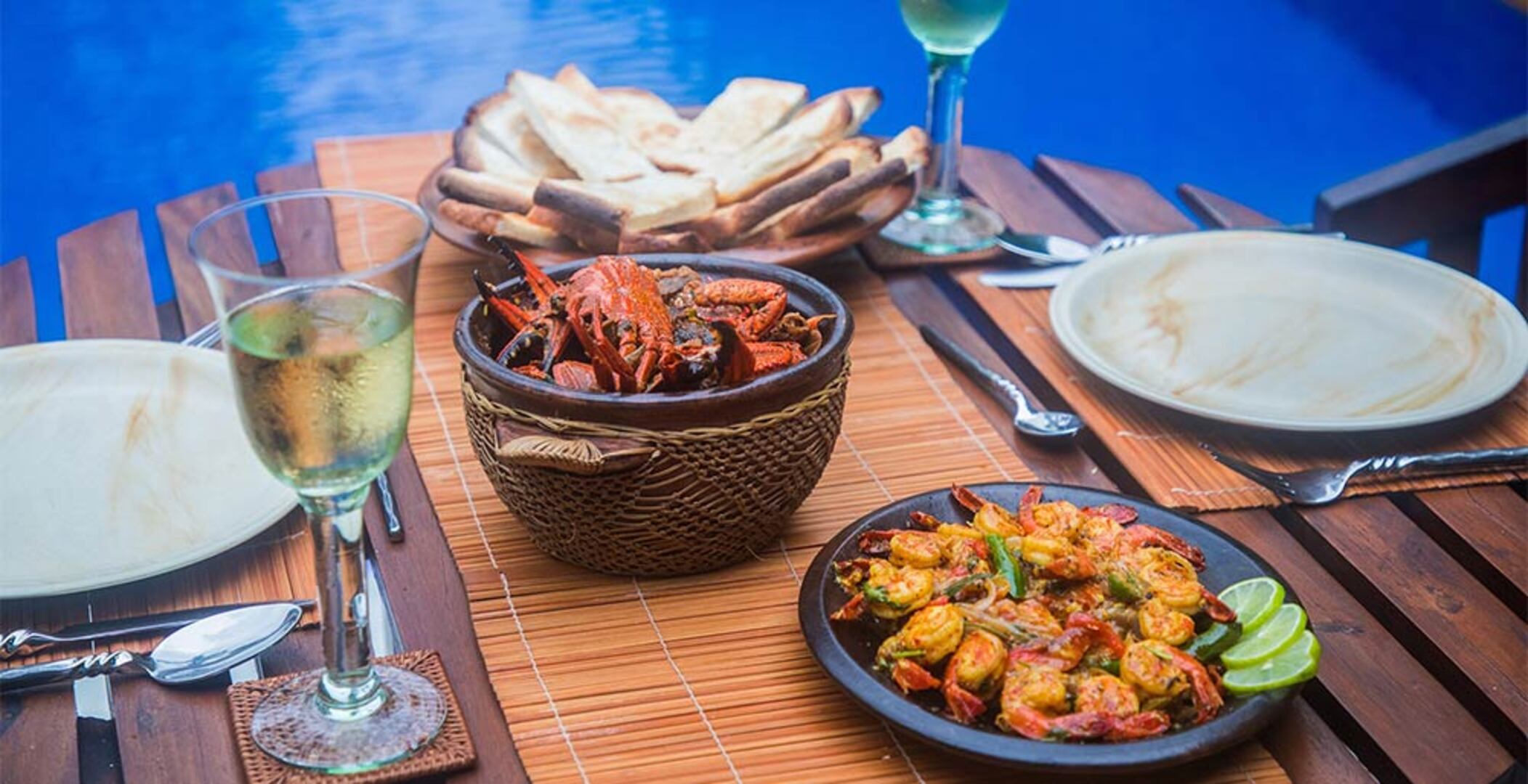 Experience a Luxury Holiday in Sri Lanka while staying in this Beautiful Villa, Villa Saffron & Blue