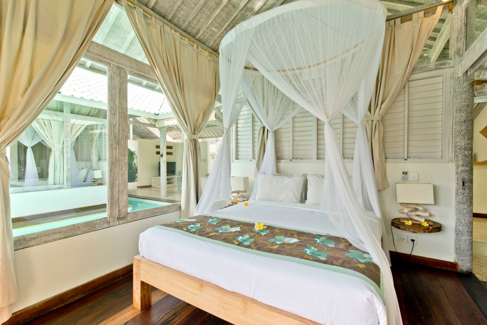 At Last, Rent Your Own 5 Star Private Villa in Seminyak at an Affordable Rate, Bali Villa 1145