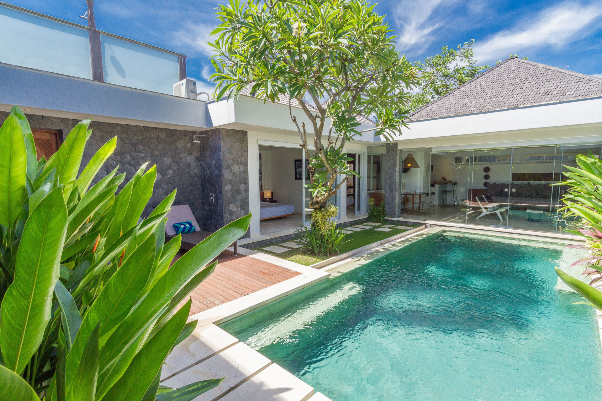 Luxury Holiday Villa in Seminyak for Less Than a Hotel, Bali Villa 1146