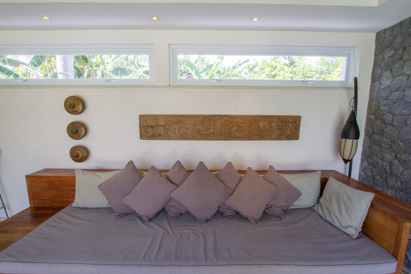 Luxury 2-Bedroom Villa Near Seminyak's Attractions, Bali Villa 1147